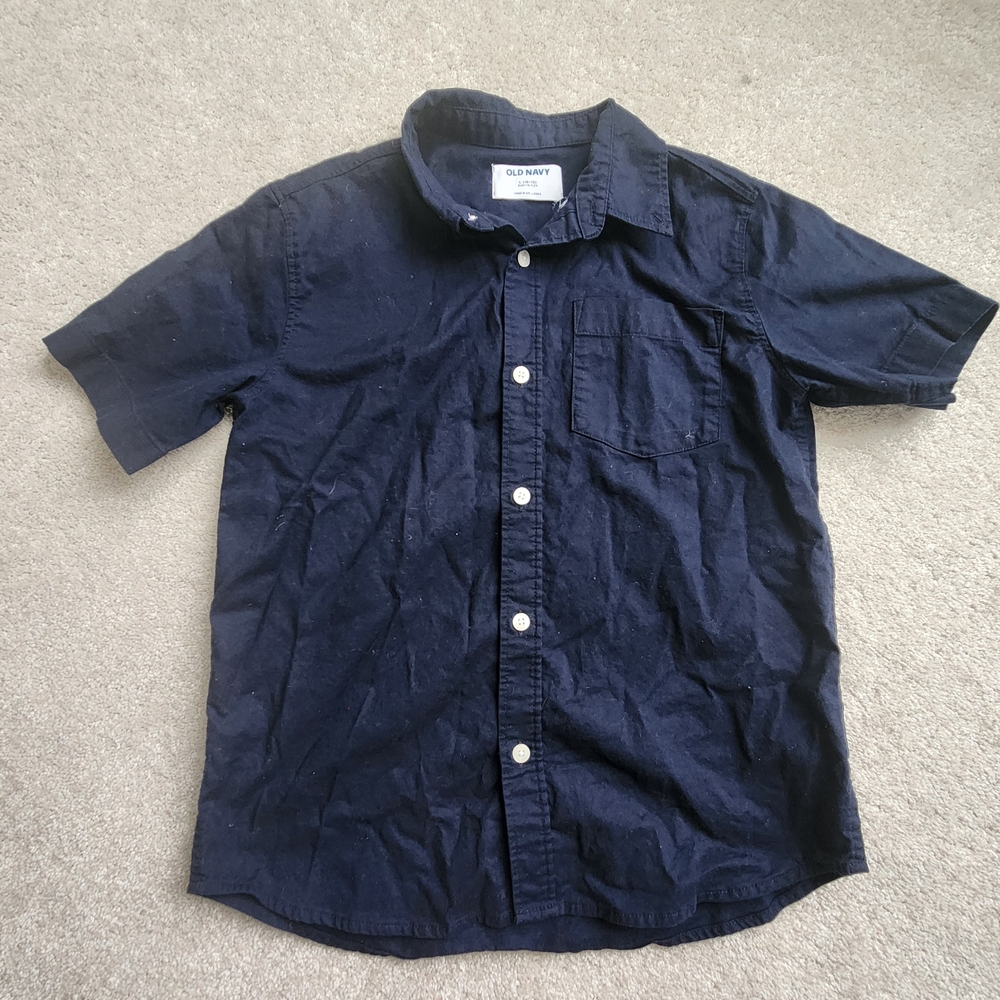 Old Navy Floral and Solid Shirts Bundle - Picture 3 of 5